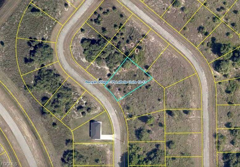 Banyan Village, FL 33935,111 Dublin Cir