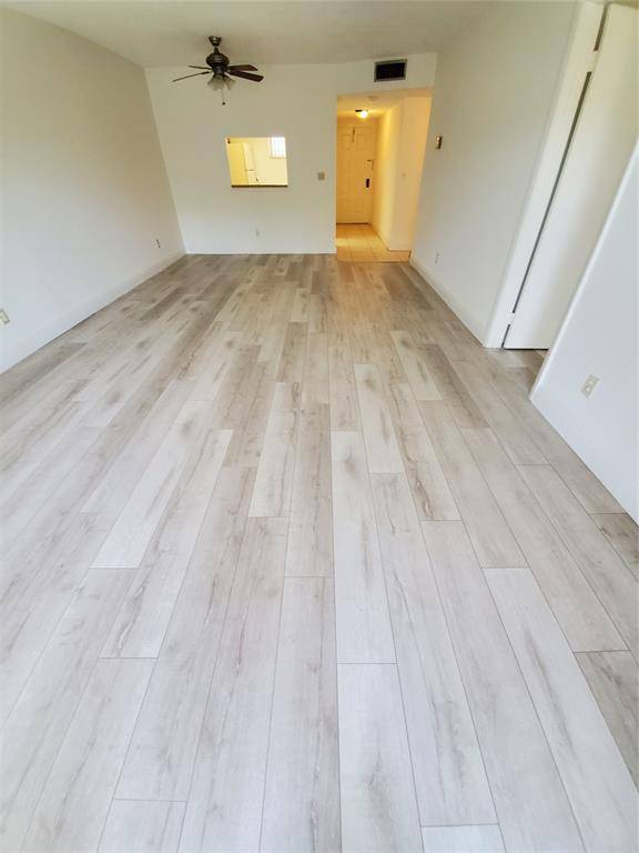 Coral Springs, FL 33071,8720 Shadow Wood Blvd #206