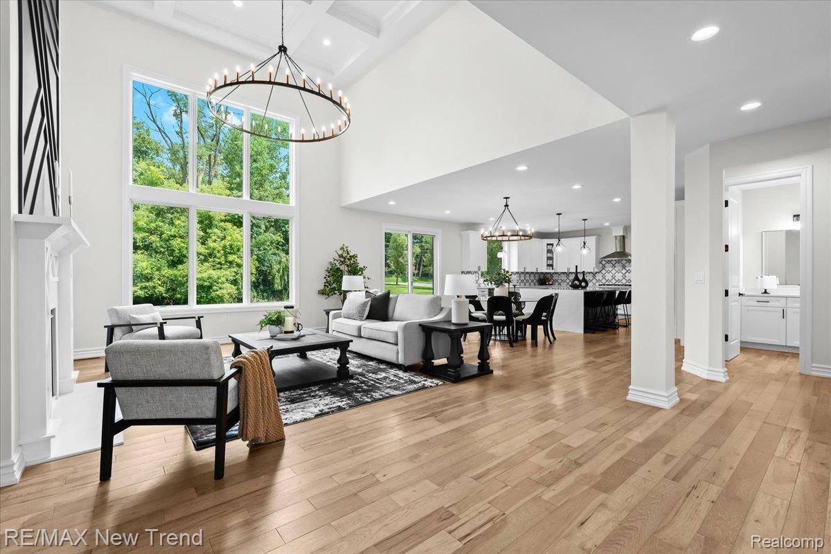 Farmington Hills, MI 48336,32534 Sanctuary CT