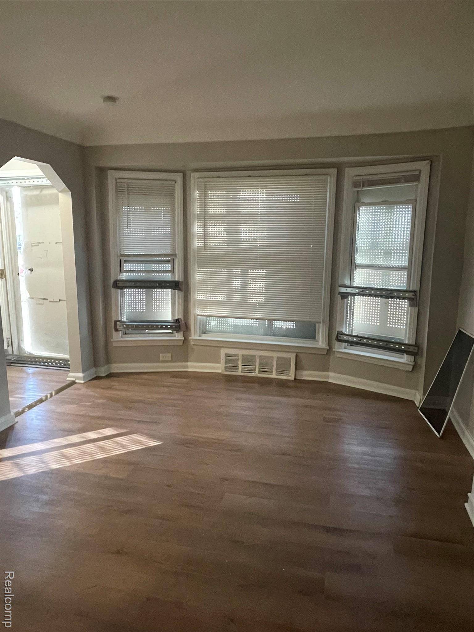 Detroit, MI 48235,18445 Ardmore ST