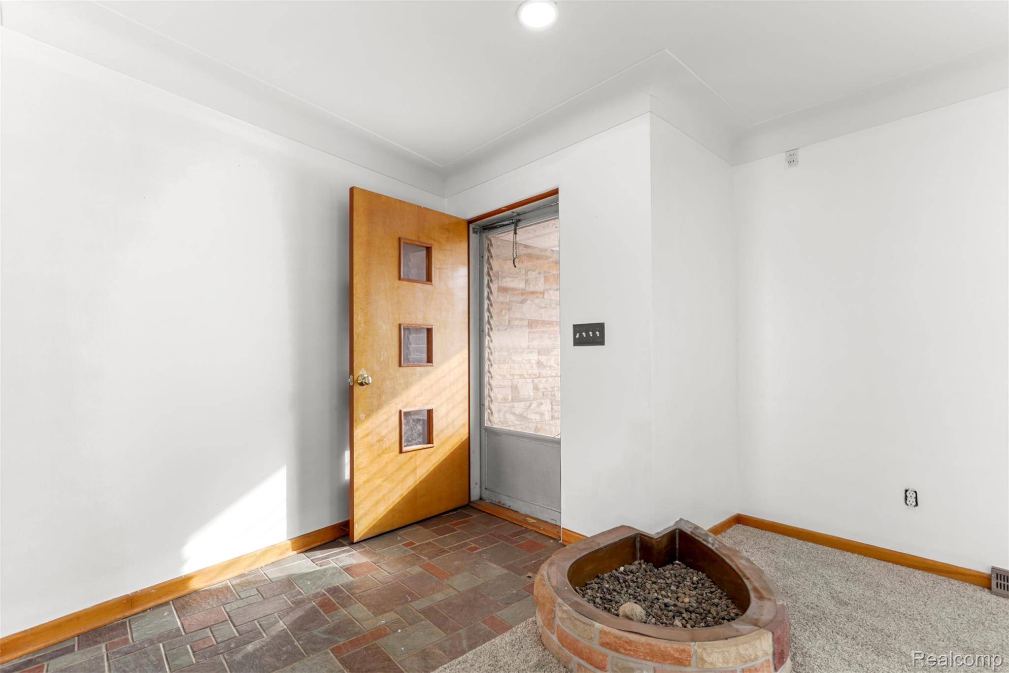 Palmyra, MI 49268,6600 Rouget RD