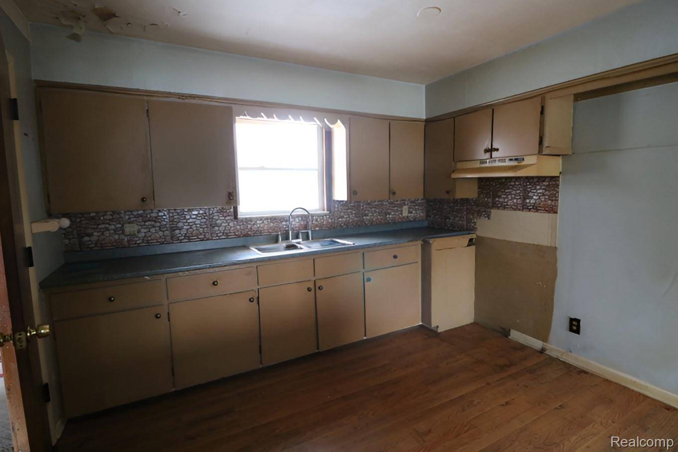 Flint, MI 48504,3289 W Hobson AVE