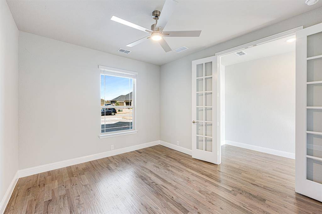 Midlothian, TX 76065,5610 Rutherford Drive