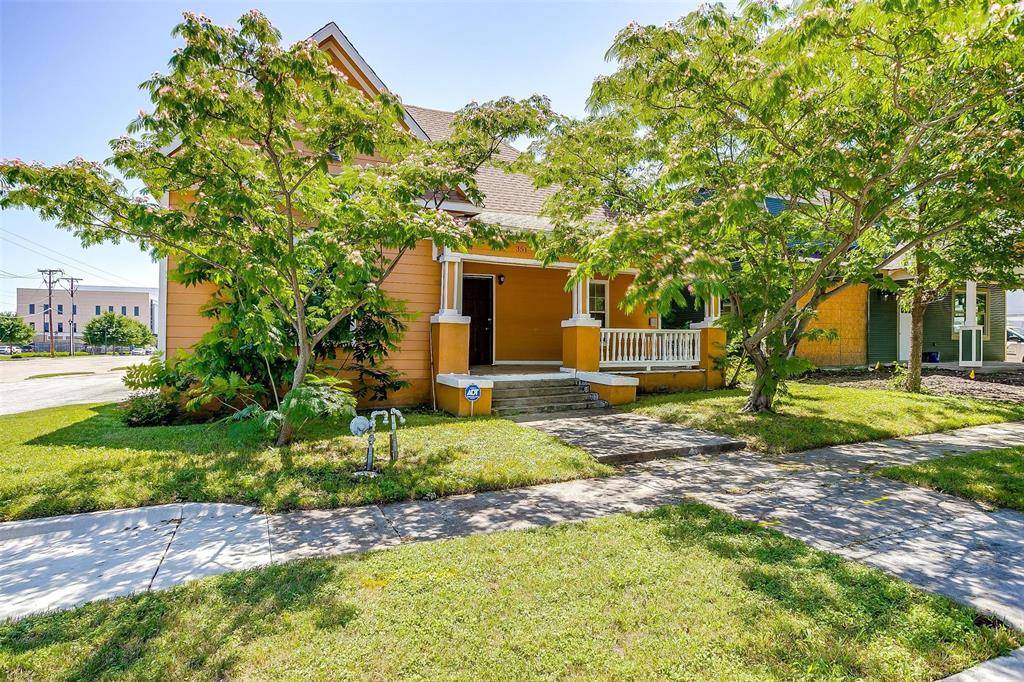 Fort Worth, TX 76104,351 Pennsylvania Avenue #101 and 111