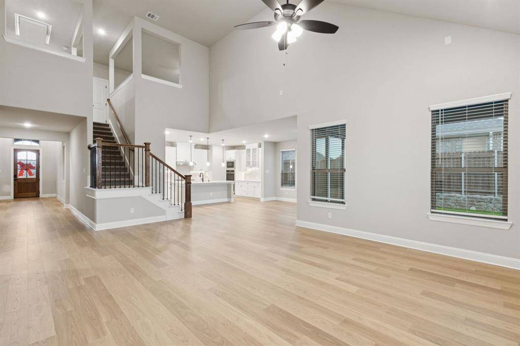 Midlothian, TX 76065,729 Carriage Hill Road