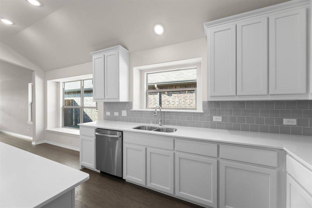 Granbury, TX 76049,1141 Avery Road