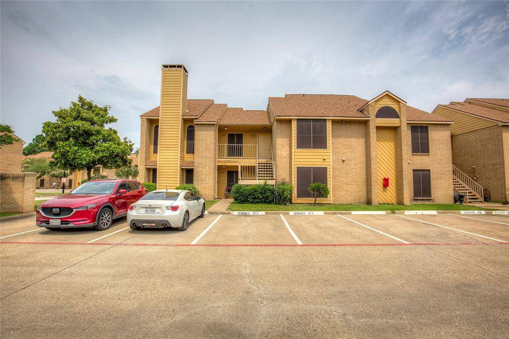Garland, TX 75043,5825 Marvin Loving Drive #204