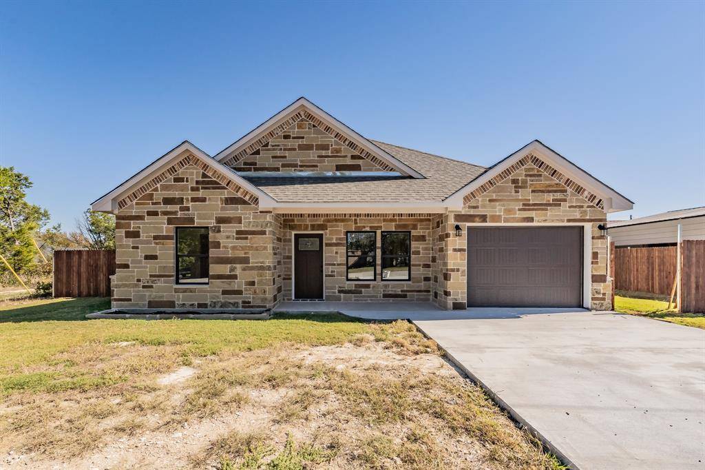 Granbury, TX 76048,2515 Coyote Trail