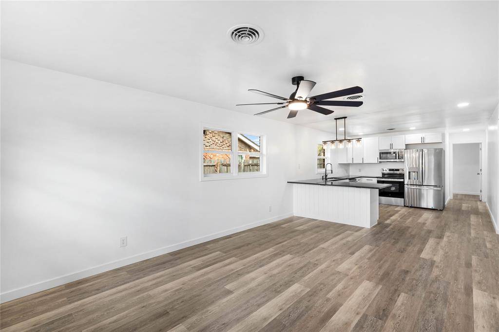 Abilene, TX 79605,2165 S Willis Street