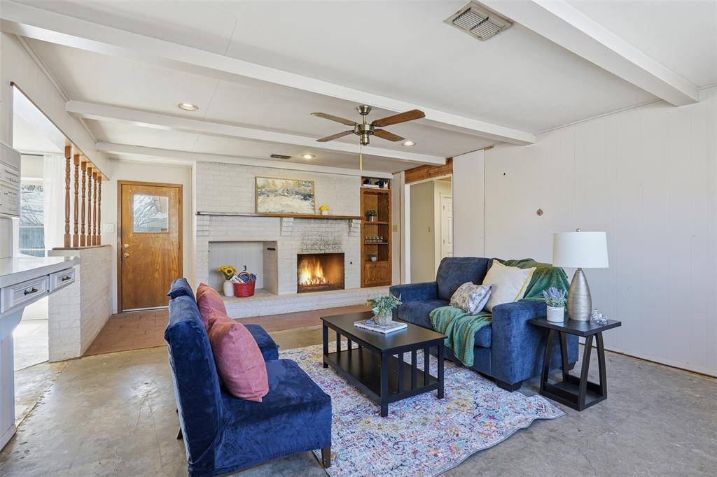 Grapevine, TX 76051,503 Azalea Drive