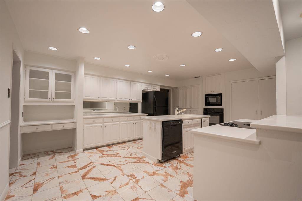 Plano, TX 75075,2004 Carmel Drive