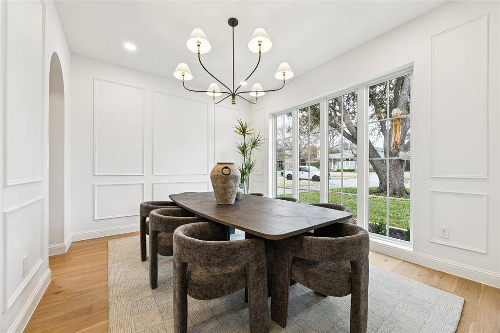 Dallas, TX 75214,6860 Southridge Drive