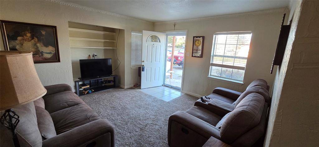 Fort Worth, TX 76115,1348 E Anthony Street