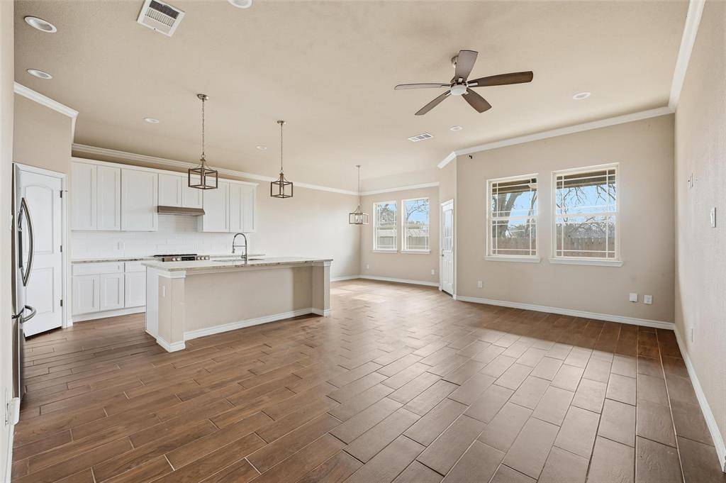 Grand Prairie, TX 75051,1513 Galveston Street