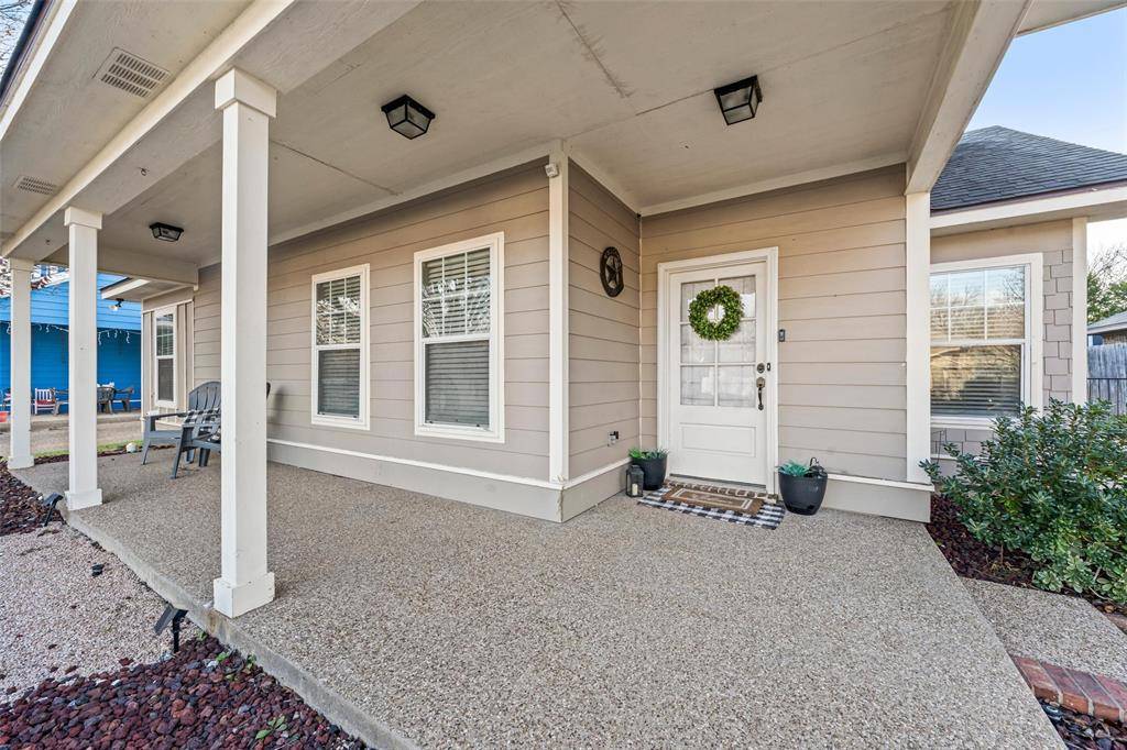 Robinson, TX 76706,104 Flat Creek Drive