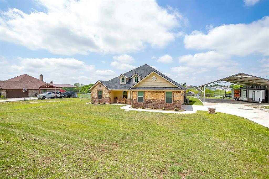 Decatur, TX 76234,203 County Road 4221