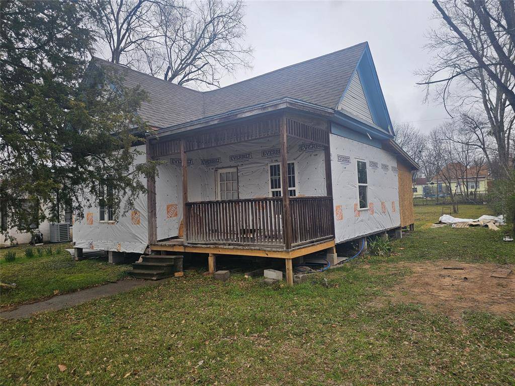 Teague, TX 75860,309 S 8th Avenue