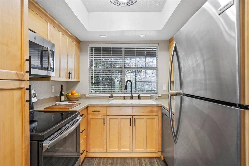 Dallas, TX 75211,2535 Wedglea Drive #224