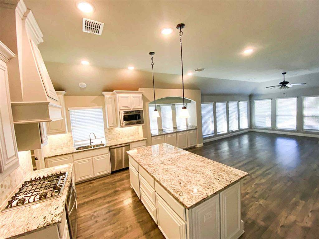 Little Elm, TX 76227,1217 Timber Grove Terrace