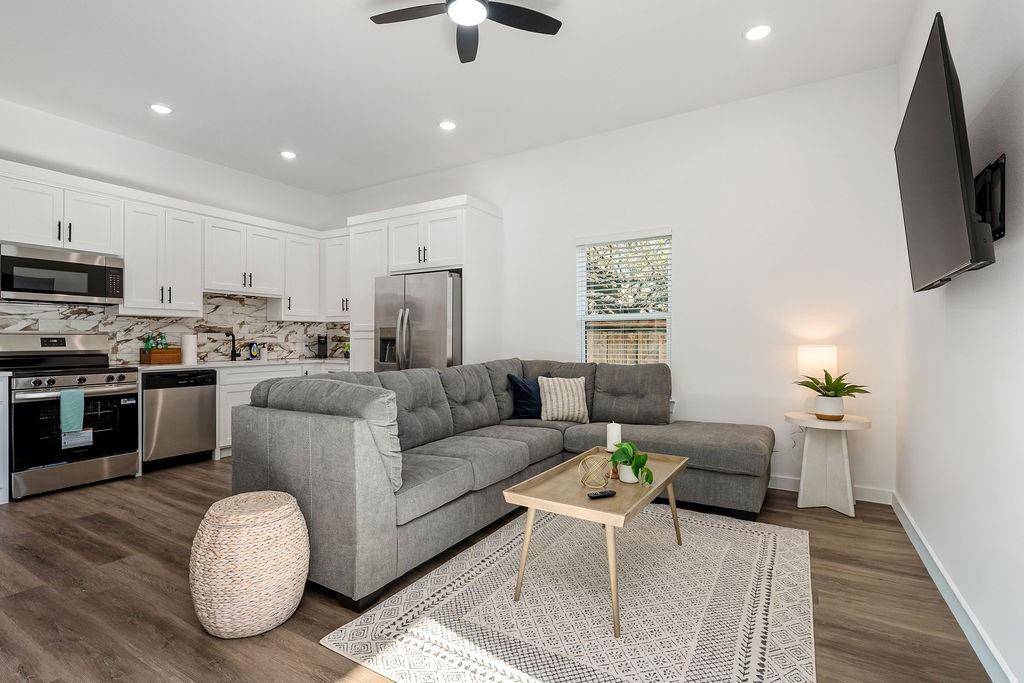 Commerce, TX 75428,1313 Hunt