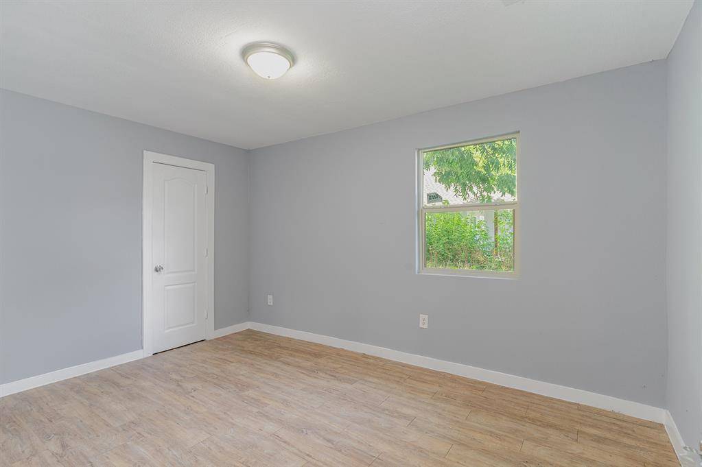 4621 Owenwood Avenue, Dallas, TX 75223