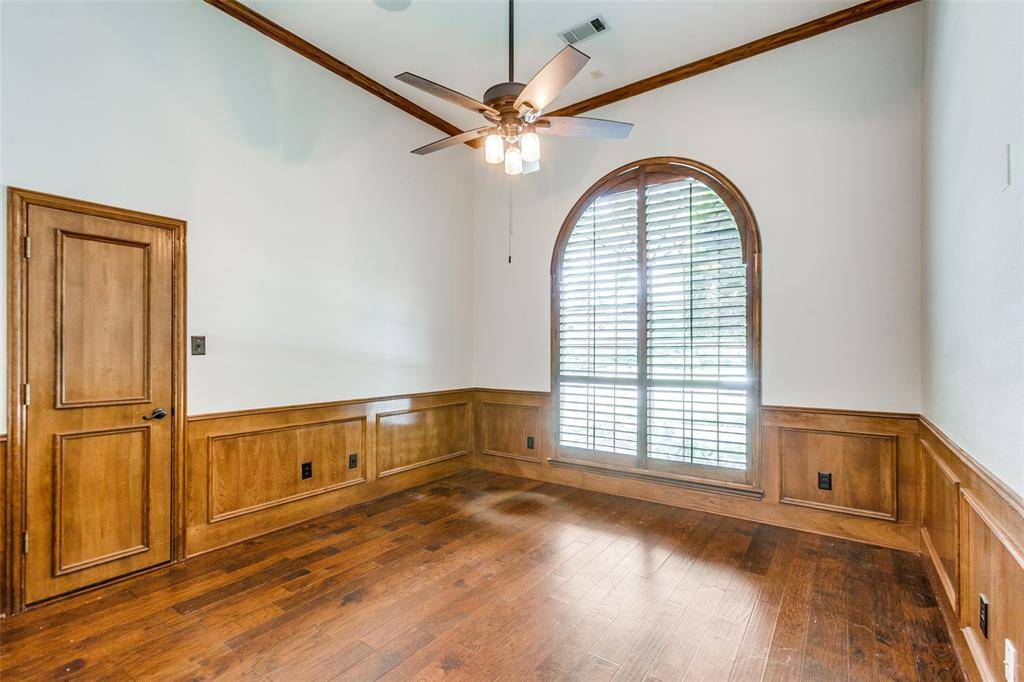 Dallas, TX 75252,5807 Covehaven Drive