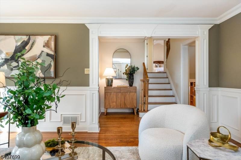 Livingston Twp., NJ 07039,13 Blackstone Dr