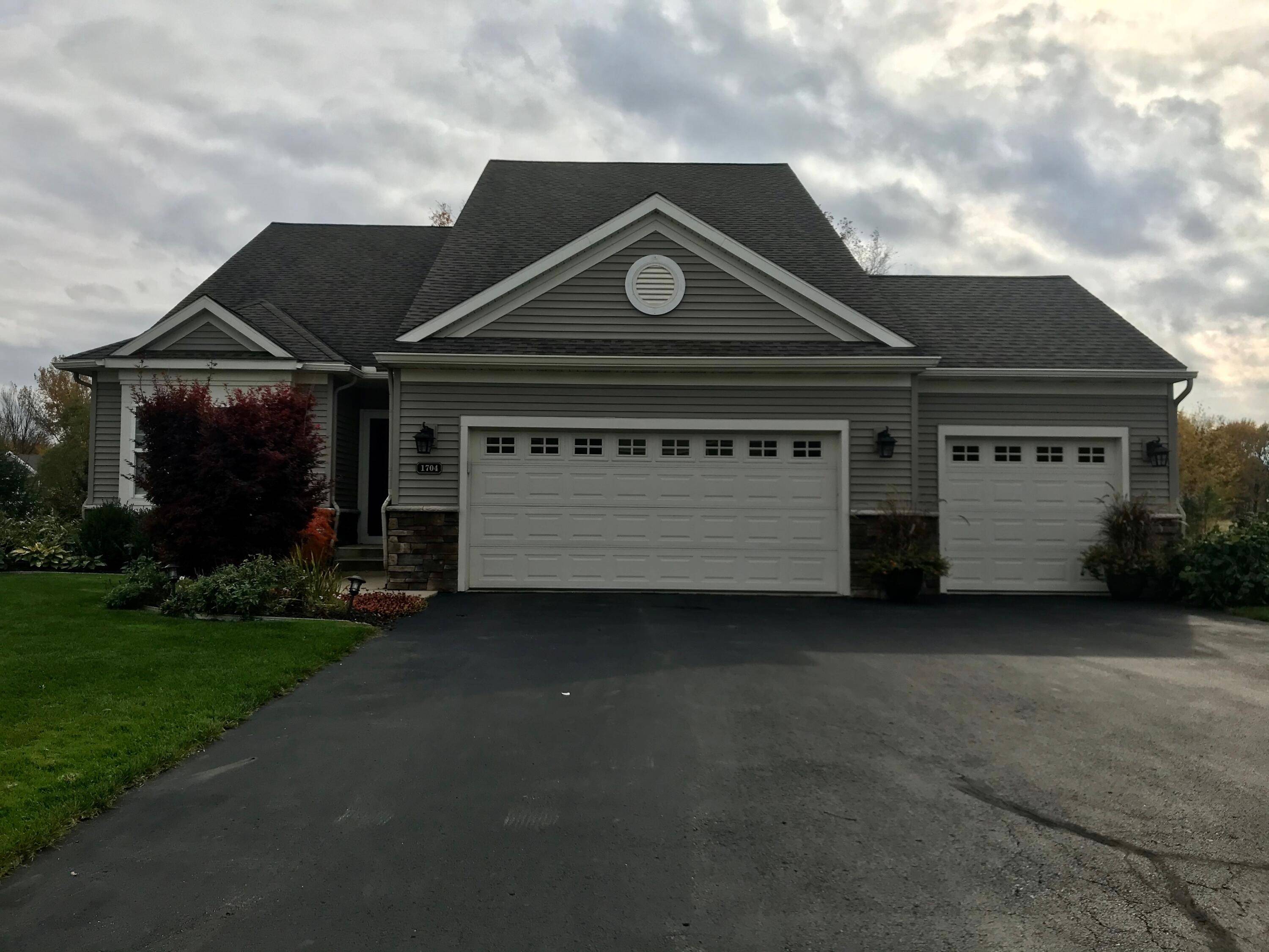 Byron Center, MI 49315,1704 Springwind DR SW