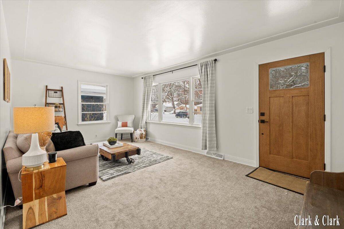 Wyoming, MI 49519,3958 Oak Valley AVE SW