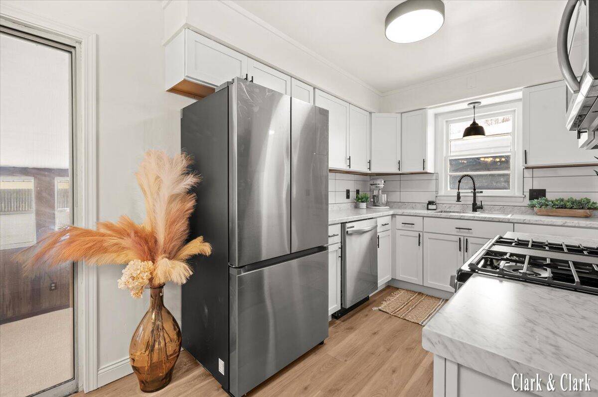 Wyoming, MI 49519,3958 Oak Valley AVE SW