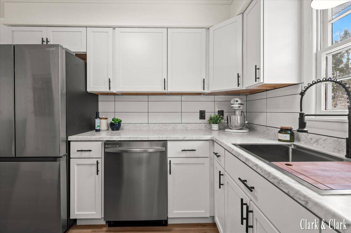 Wyoming, MI 49519,3958 Oak Valley AVE SW