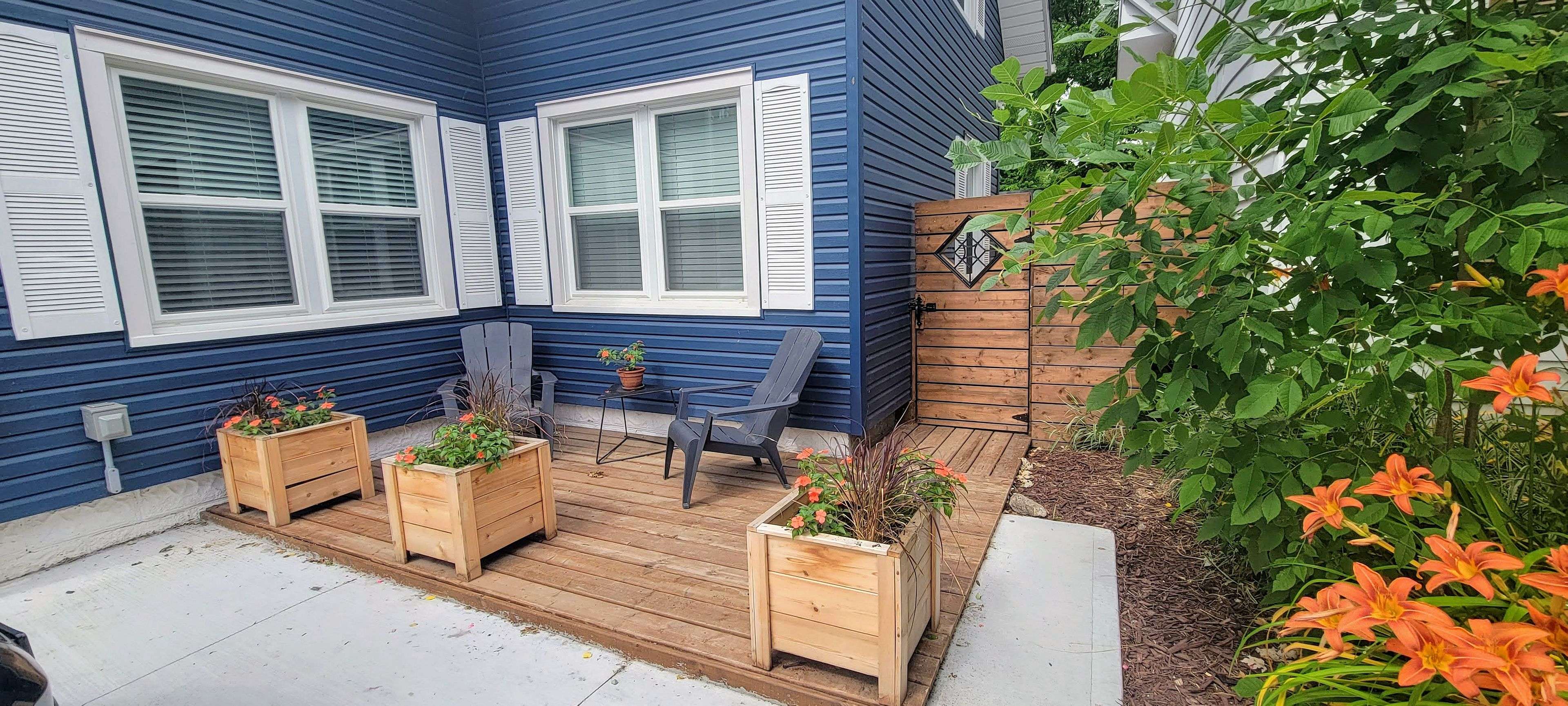 Fort Erie, ON L0S 1B0,243 Derby RD #UPPER