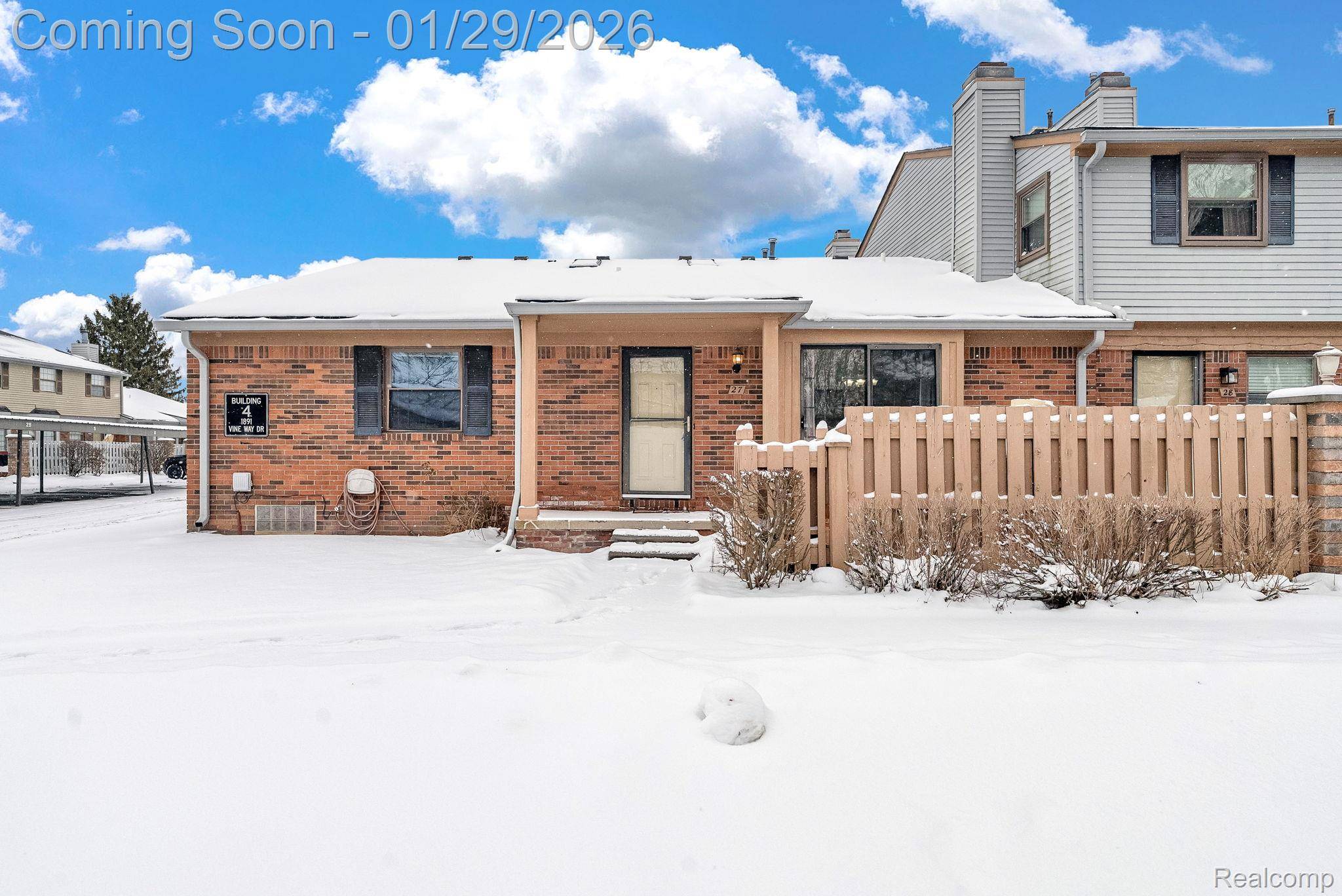 Canton, MI 48188,1891 Vine Way DR #27