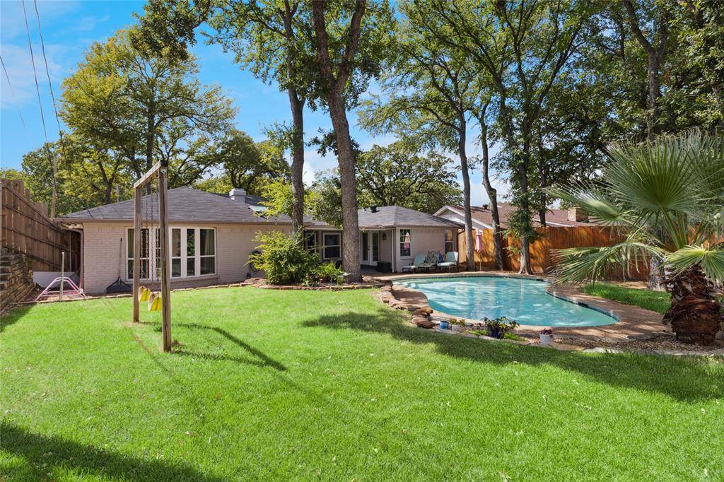 North Richland Hills, TX 76182,7404 Forrest Lane