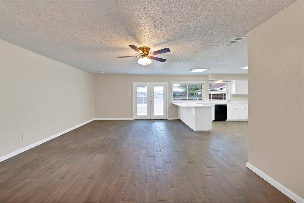 Mesquite, TX 75149,1427 Caladium Drive