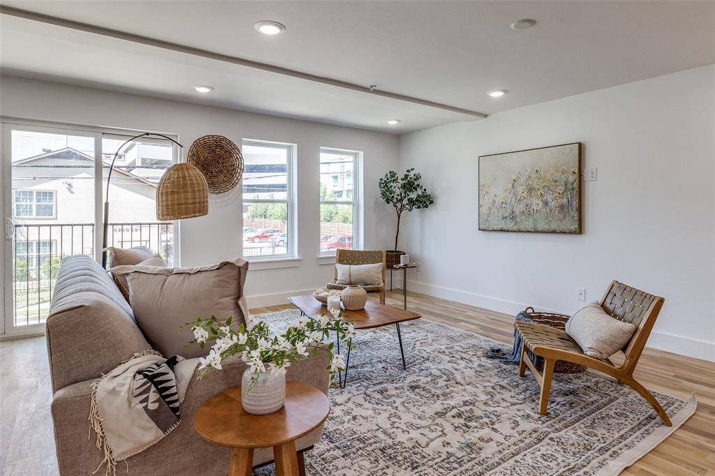 Dallas, TX 75204,4701 San Jacinto Street #103