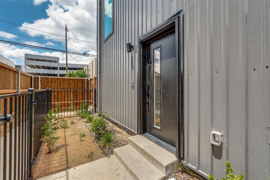 Dallas, TX 75204,1612 Grigsby Avenue #103