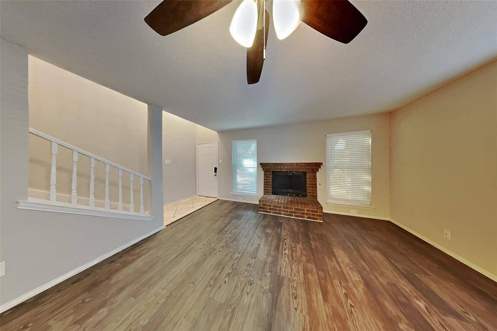 Grand Prairie, TX 75052,4938 Garden Grove Road