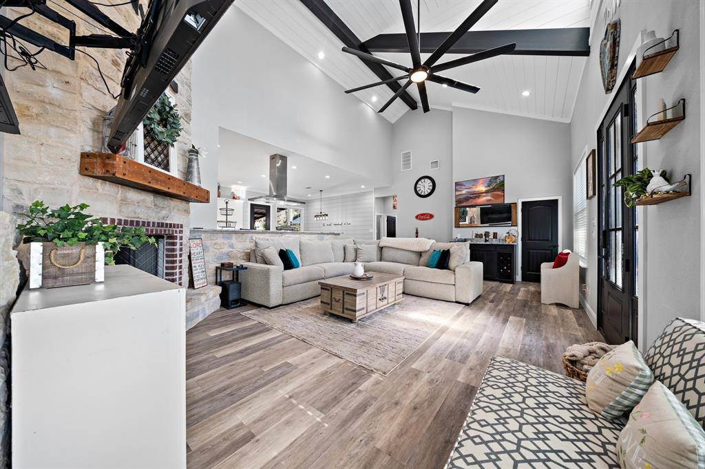 Waco, TX 76657,523 River Park Road