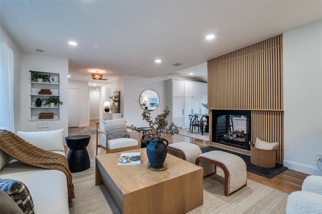 Dallas, TX 75218,1319 El Patio Drive