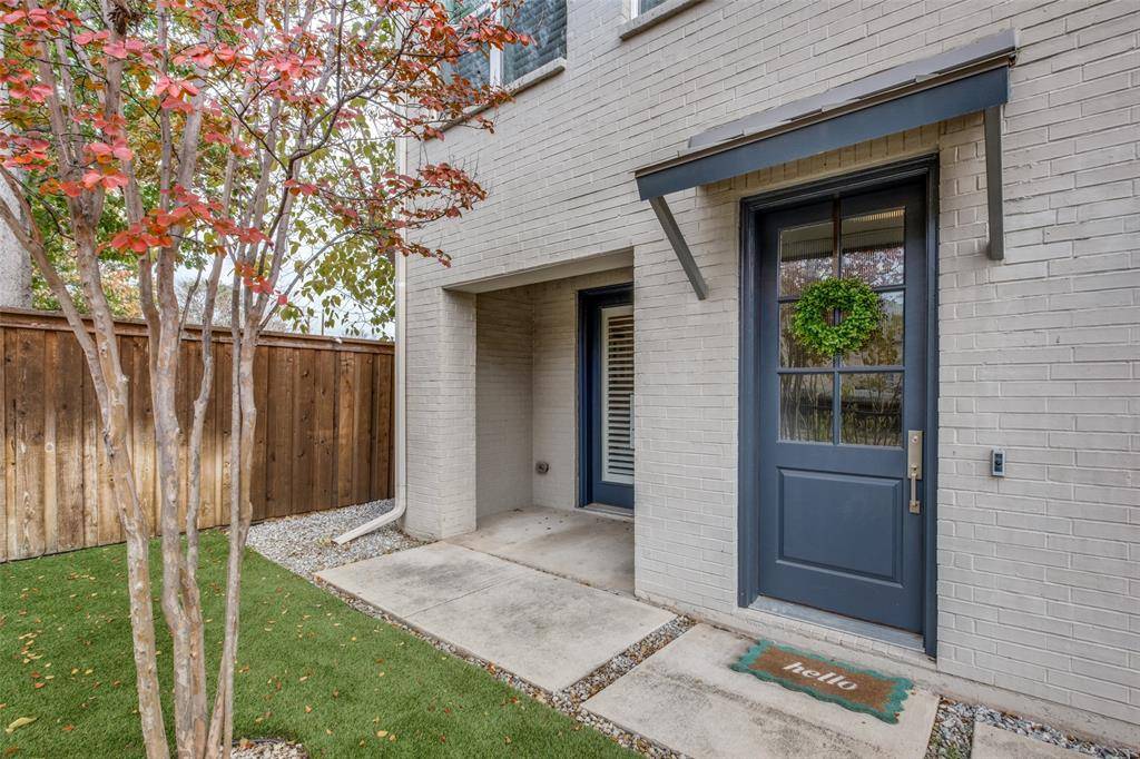 Dallas, TX 75206,6015 Chimera Court