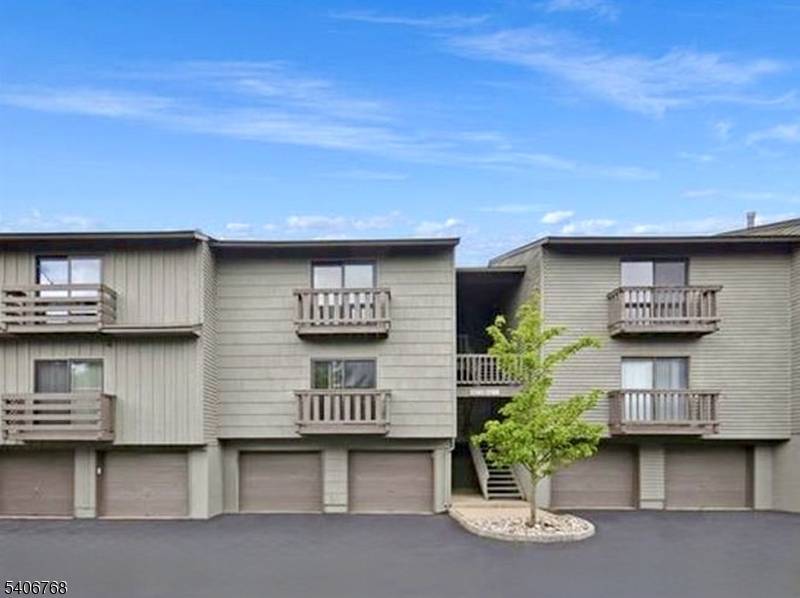 Glen Gardner Boro, NJ 08826,409 Spruce Hills Dr #409