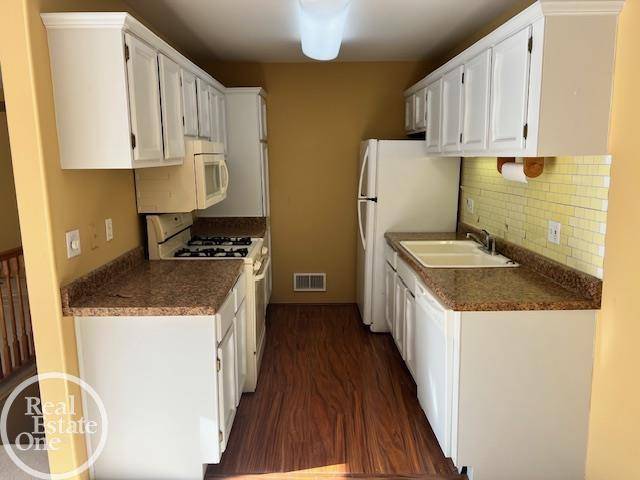 Plymouth, MI 48170,40344 Newport DR