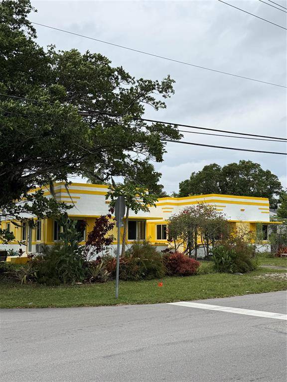 Fort Lauderdale, FL 33301,401-403 NE 14th ave