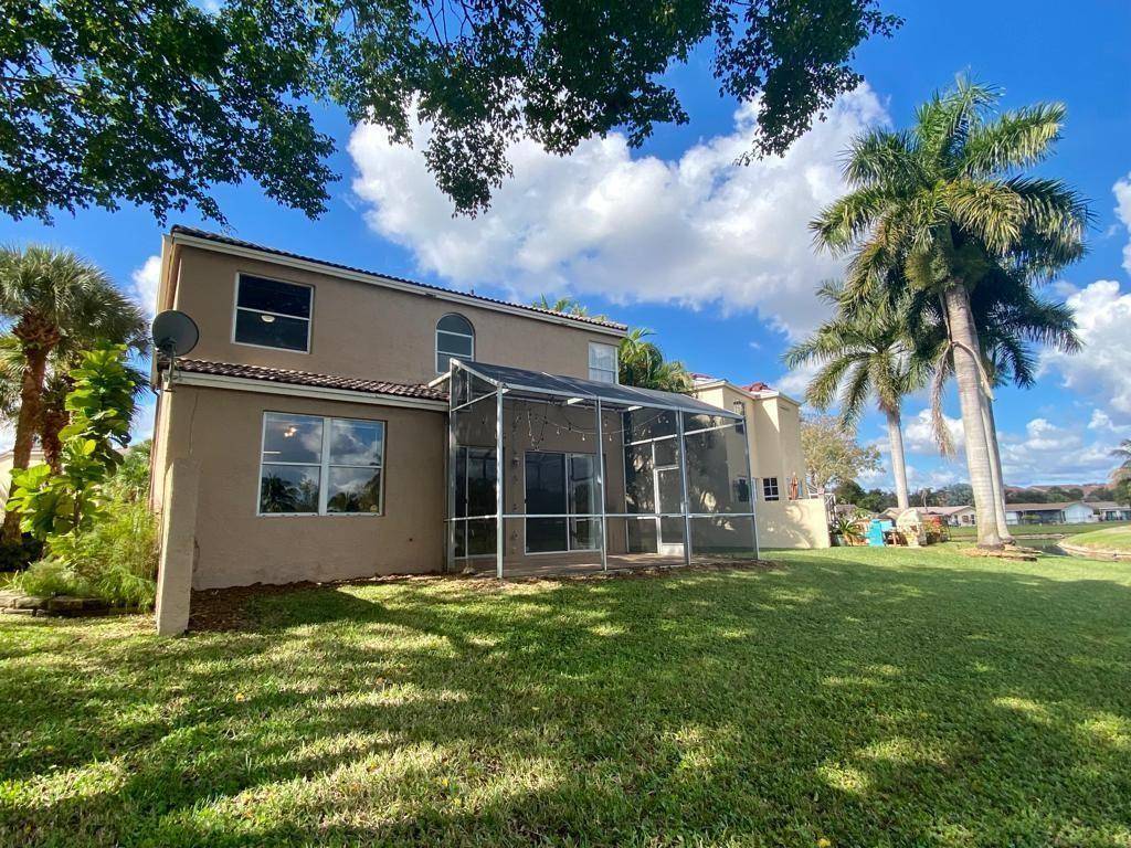 Coral Springs, FL 33071,599 NW 87th Ter