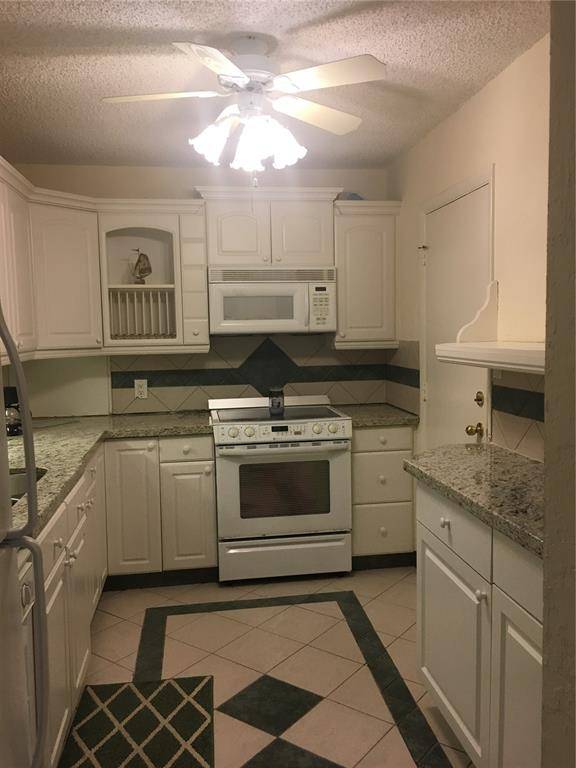 Hollywood, FL 33019,801 S OCEAN DR #905