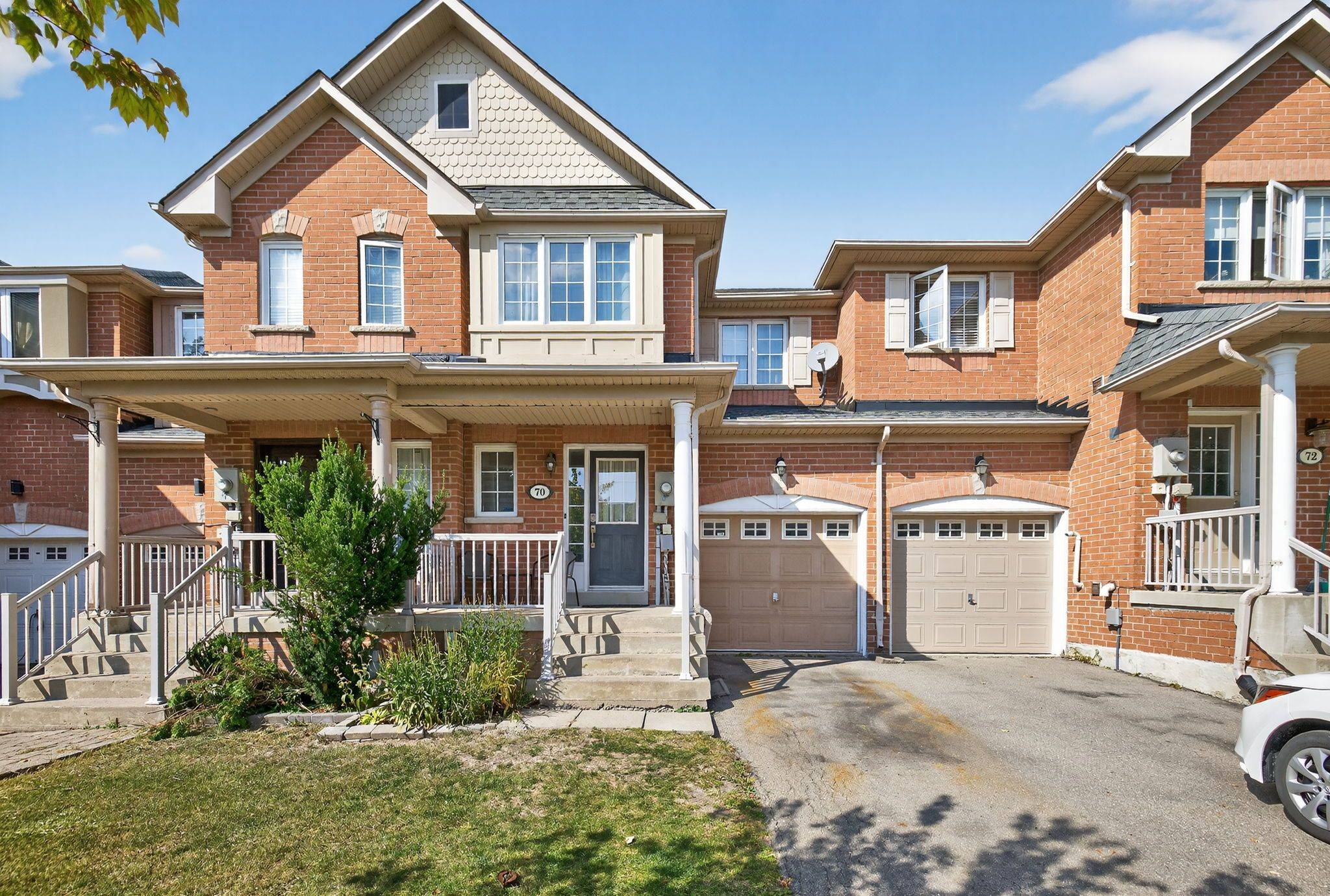 Newmarket, ON L3X 2T7,70 Burgess CRES