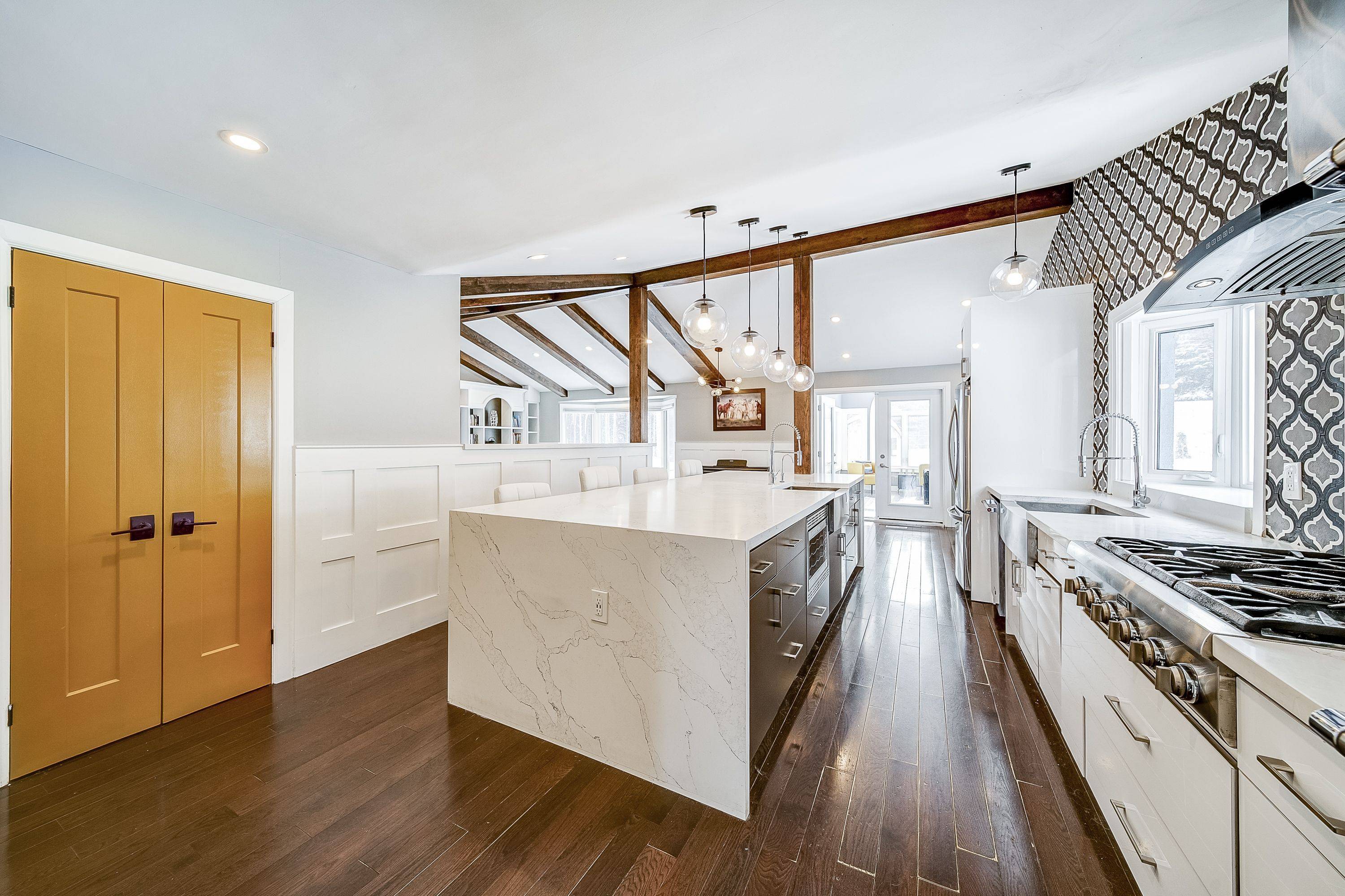 3433 Mount Albert RD, East Gwillimbury, ON L0G 1V0