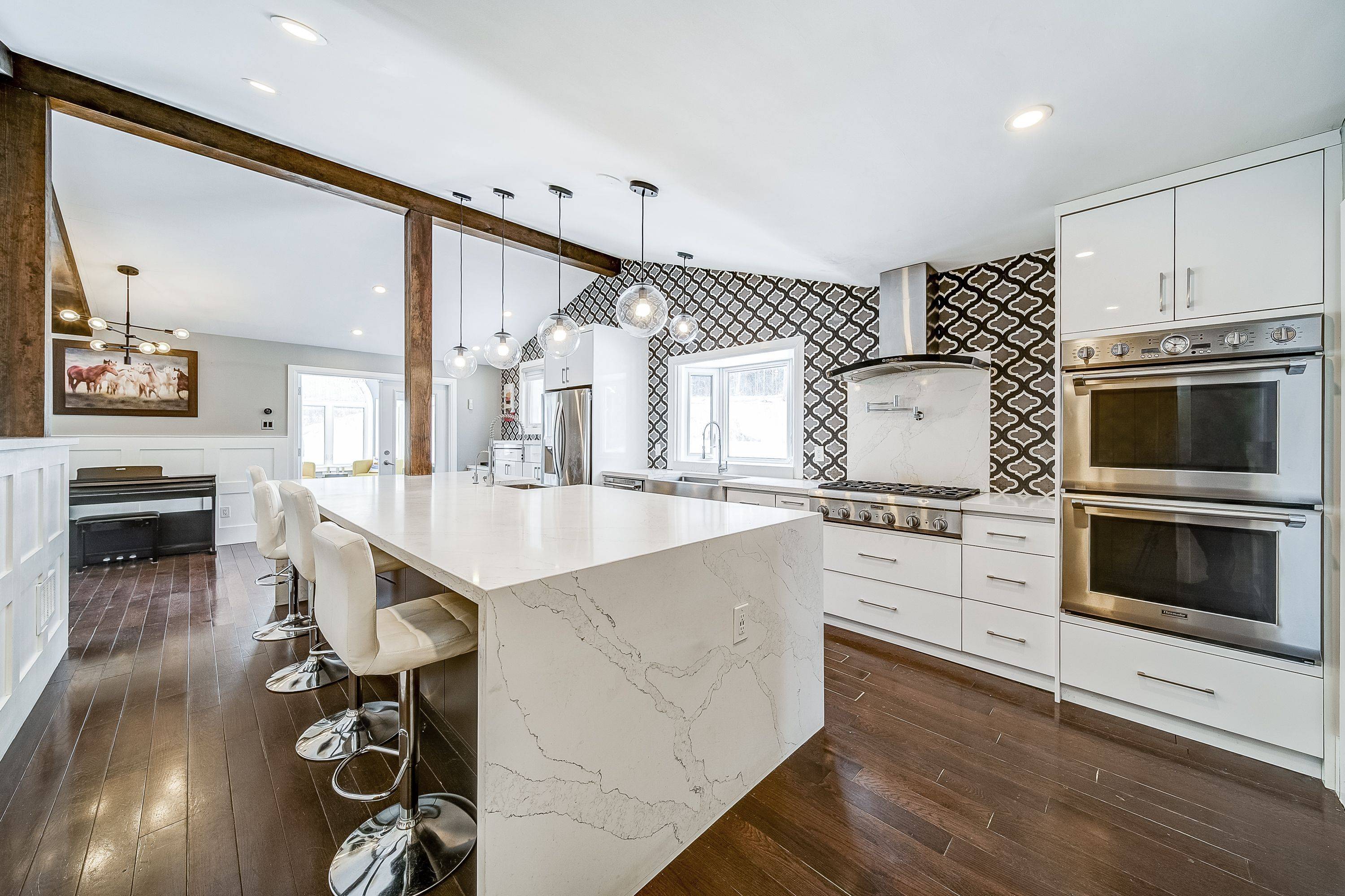 3433 Mount Albert RD, East Gwillimbury, ON L0G 1V0