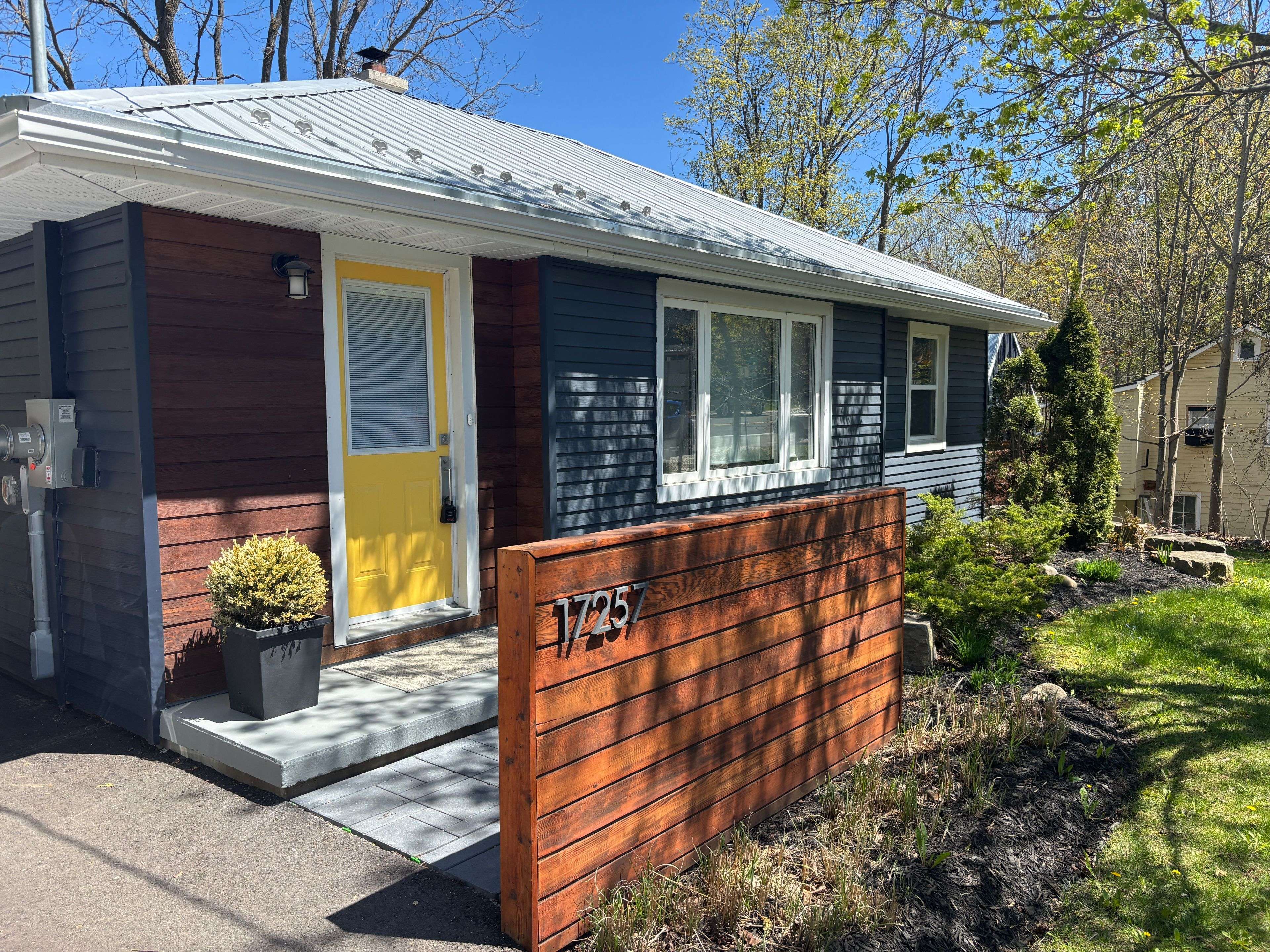 Caledon, ON L7K 0E6,17257 Old Main ST